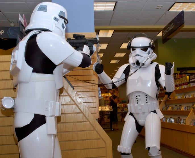 DSC_0710.jpg - That's enough of that, Trooper!