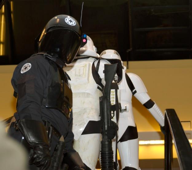 DSC_0752.jpg - One last look around by the Death Star Gunner